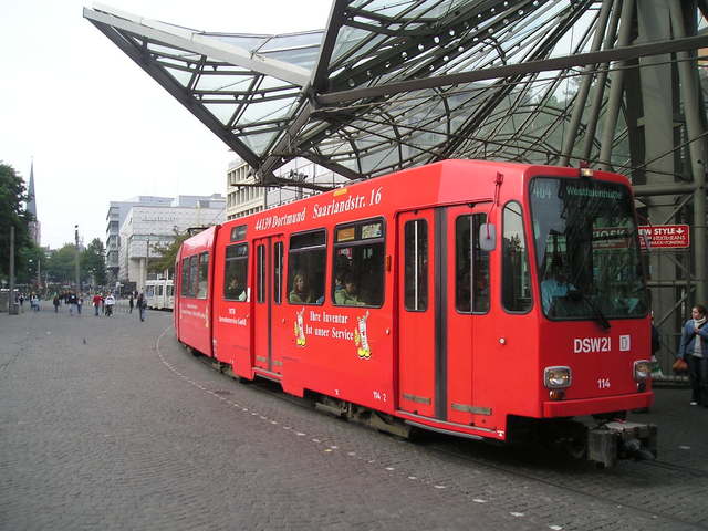 Foto van DSW21 Stadtbahnwagen M/N 8 114 Tram door_gemaakt Perzik