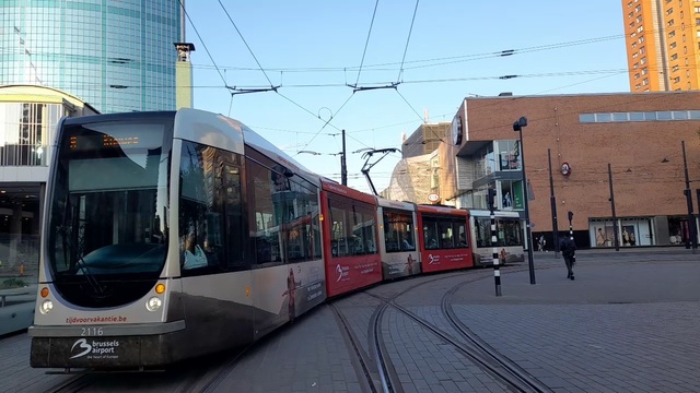 Foto van RET Rotterdamse Citadis 2116 Tram door Sneltram