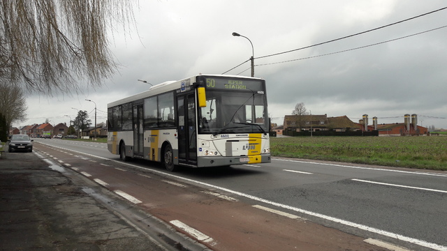 Foto van DeLijn Jonckheere Transit 2000 4600 Standaardbus door BusfanTom