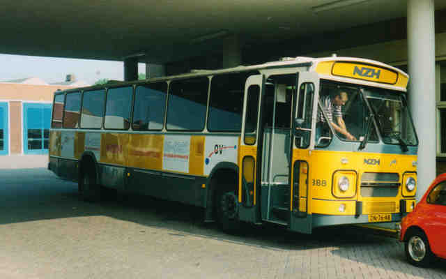 Foto van MB200 DAF MB200 6888 Standaardbus door Jelmer