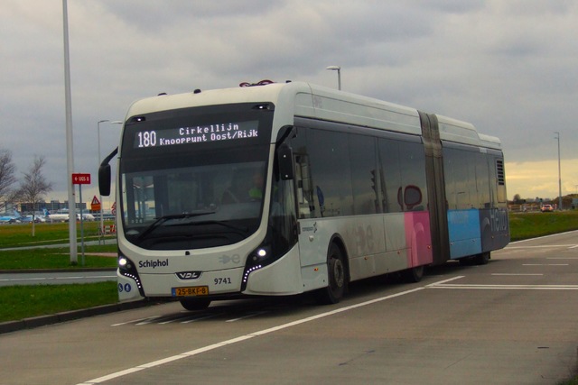 Foto van CXX VDL Citea SLFA-181 Electric 9741 Gelede bus door BusDordrecht2003