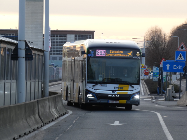 Foto van DeLijn MAN Lion's City 12E 618043 Standaardbus door Delijn821