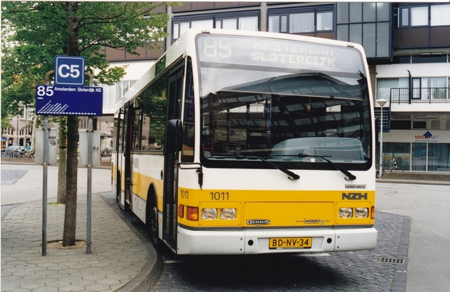 Foto van NZH Berkhof 2000NL 1011 Standaardbus door wyke2207