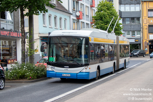 Foto van SWS Hess Swisstrolley 952 Gelede bus door Busentrein