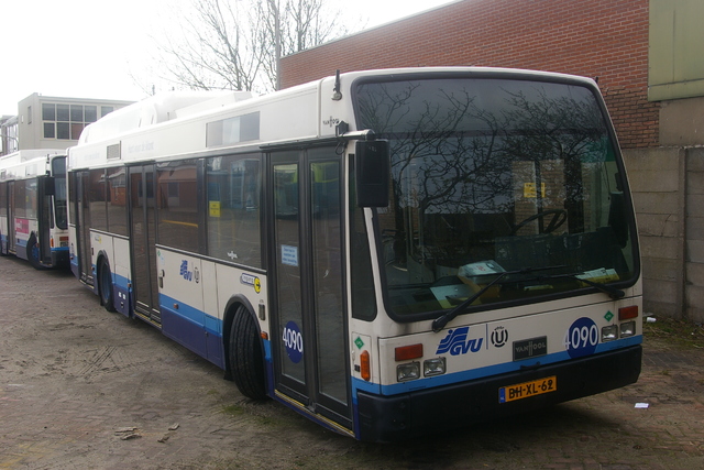 Foto van GVU Van Hool A300 LPG 4090 Standaardbus door wyke2207
