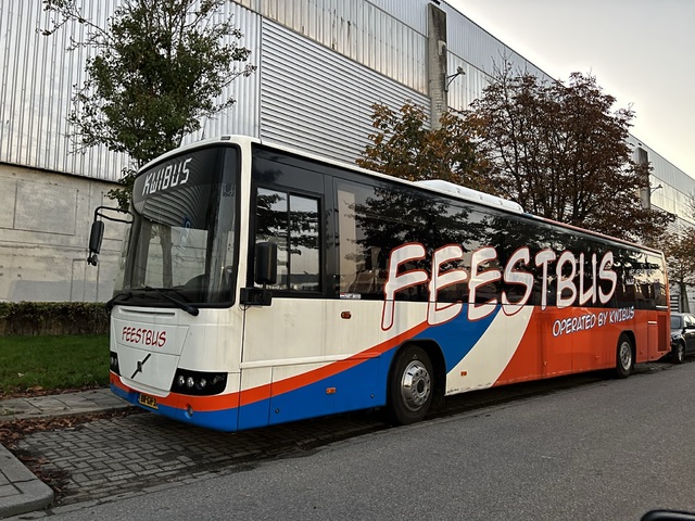 Foto van KWIB Volvo 8700 RLE 0 Standaardbus door Stadsbus