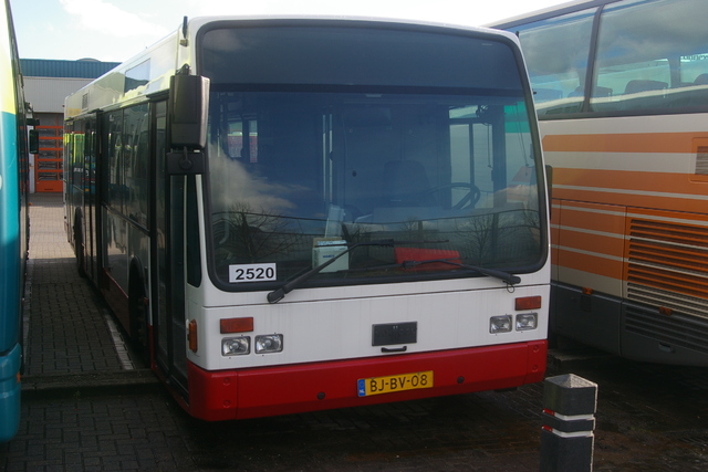 Foto van NVO Van Hool A300 2520 Standaardbus door wyke2207