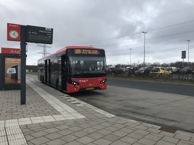 Foto van CXX VDL Citea XLE-137 5761 Standaardbus door Rotterdamseovspotter