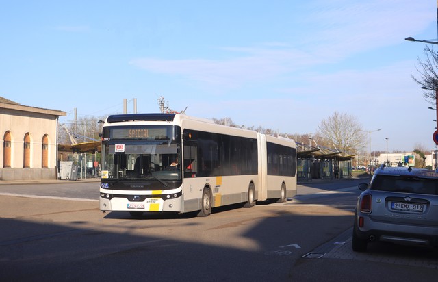 Foto van DeLijn Ebusco 2.2 (18mtr) 656082 Gelede bus door_gemaakt mauricehooikammer