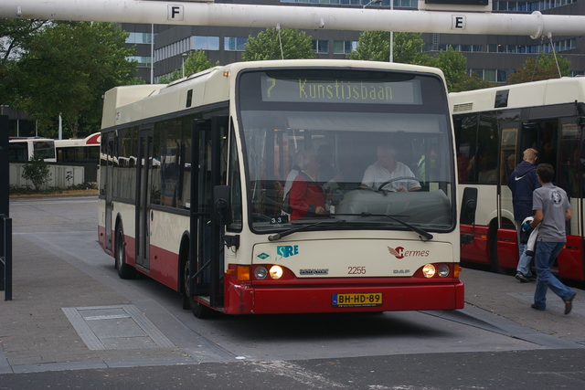 Foto van HER Berkhof Premier 12 LPG 2255 Standaardbus door wyke2207