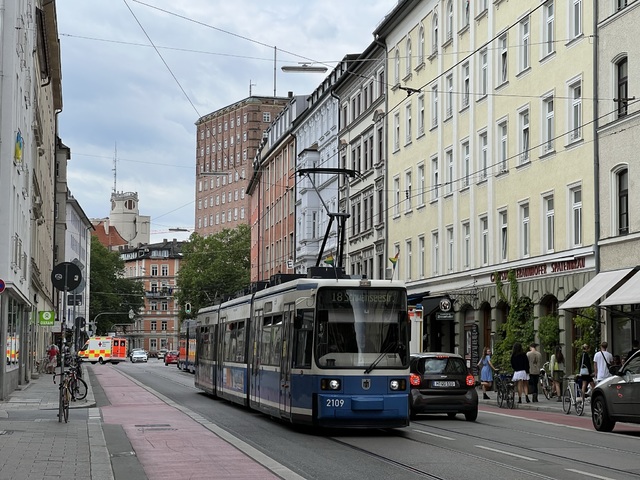 Foto van MVG GT6N 2109 Tram door_gemaakt Stadsbus
