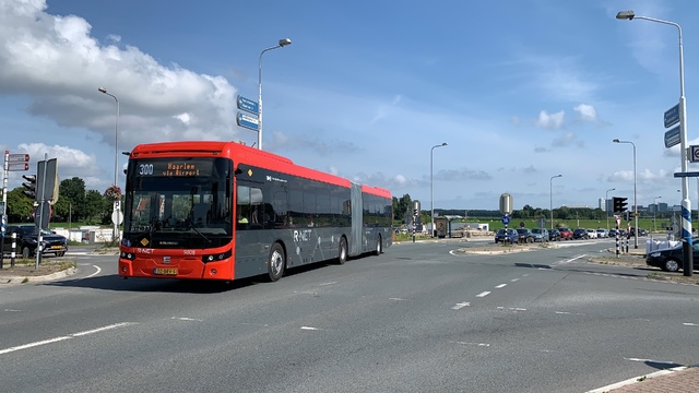 Foto van CXX Ebusco 2.2 (18mtr) 9808 Gelede bus door_gemaakt Stadsbus