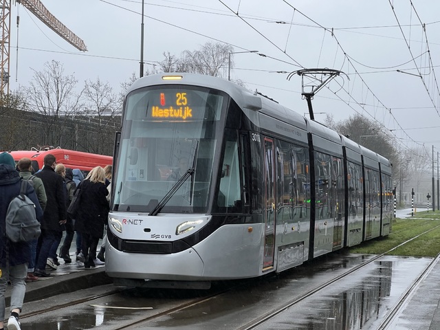 Foto van GVB 15G-tram (Urbos) 3018 Tram door Stadsbus