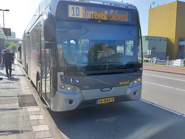 Foto van QBZ VDL Citea SLFA-180 Electric 7051 Gelede bus door Draken-OV