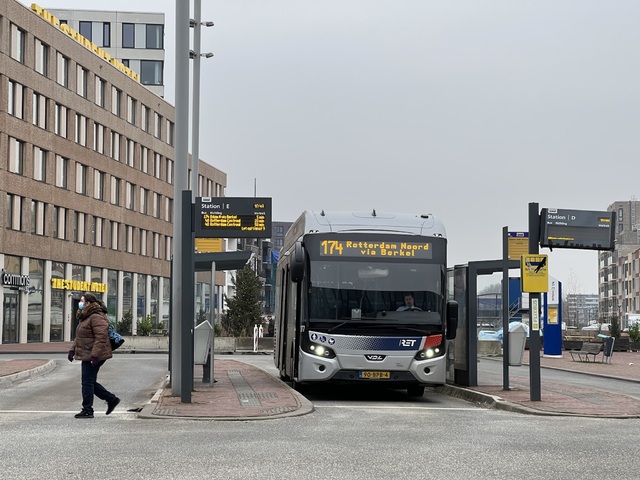 Foto van RET VDL Citea SLE-120 Hybrid 1277 Standaardbus door Stadsbus