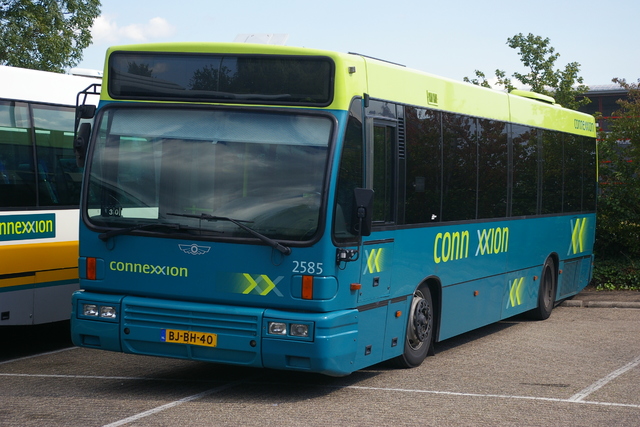 Foto van CXX Den Oudsten B95 2585 Standaardbus door wyke2207