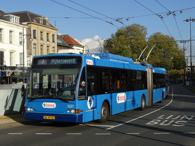 Foto van HER Berkhof Premier AT 18 5227 Gelede bus door Brengfan2015