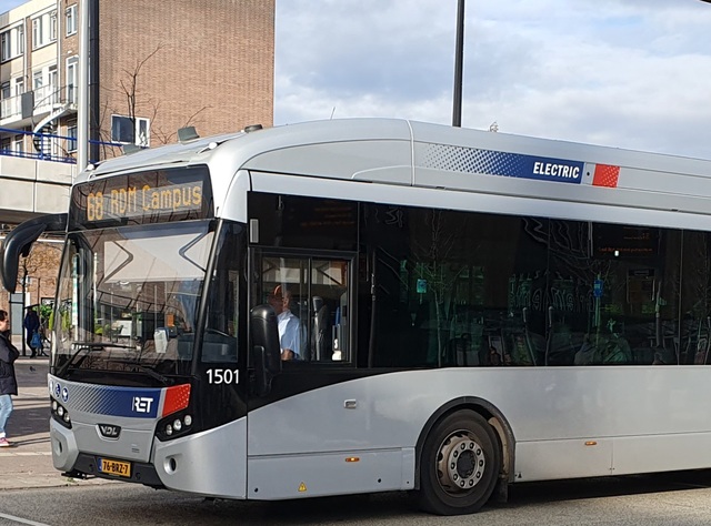 Foto van RET VDL Citea SLF-120 Electric 1501 Standaardbus door Busseninportland