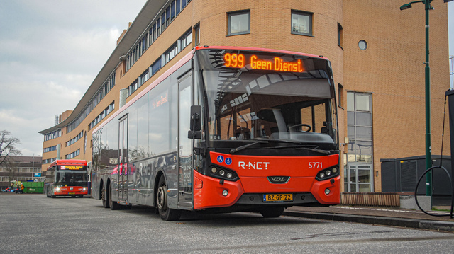 Foto van CXX VDL Citea XLE-137 5771 Standaardbus door WartenHoofdstraat