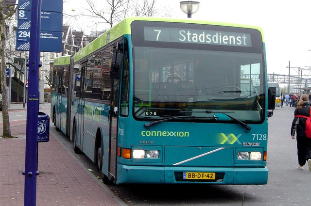 Foto van CXX Berkhof 2000NL G 7128 Gelede bus door wyke2207