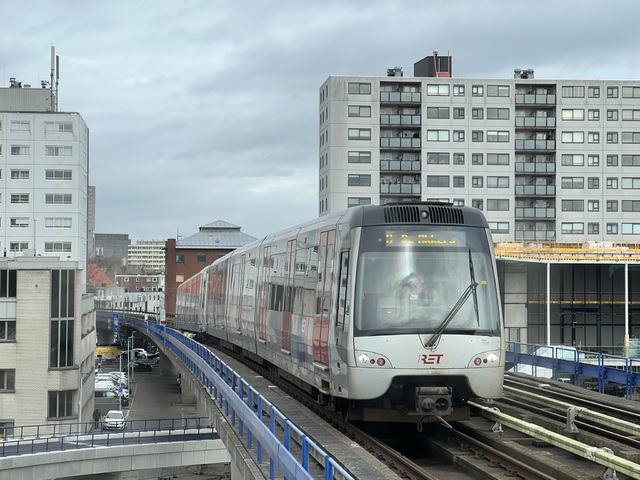 Foto van RET SG3 5605 Metro door Stadsbus