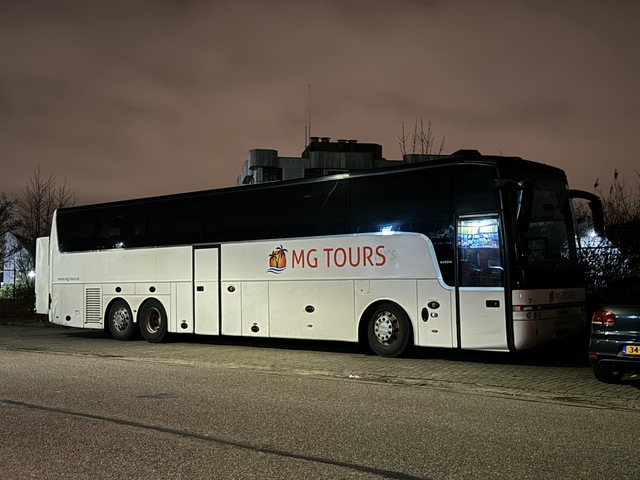 Foto van MGT Van Hool Acron 66 Touringcar door Stadsbus