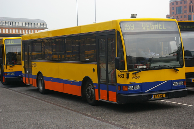 Foto van BBA Berkhof 2000NL 533 Standaardbus door wyke2207