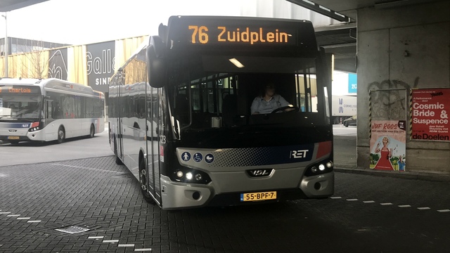 Foto van RET VDL Citea LLE-120 1123 Standaardbus door Rotterdamseovspotter