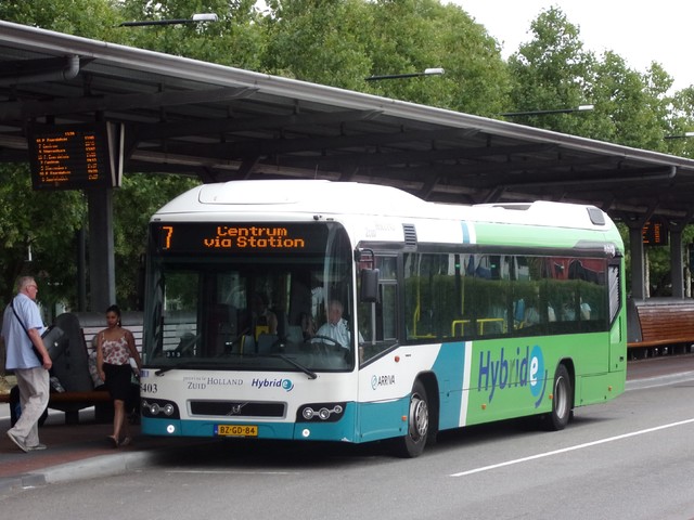 Foto van ARR Volvo 7700 Hybrid 5403 Standaardbus door Lijn45