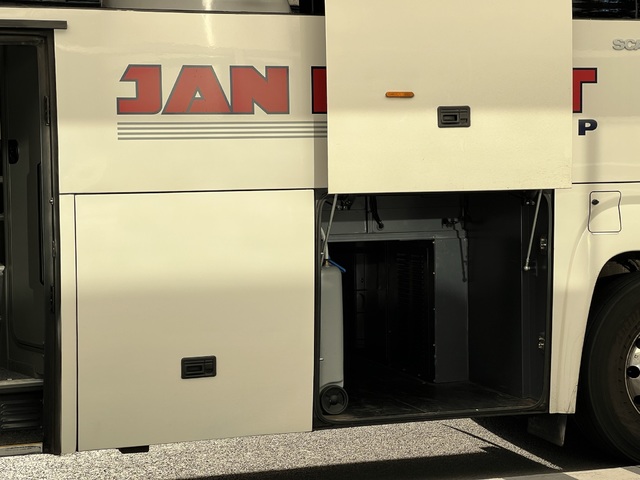 Foto van JdW Scania Touring 422 Touringcar door Stadsbus