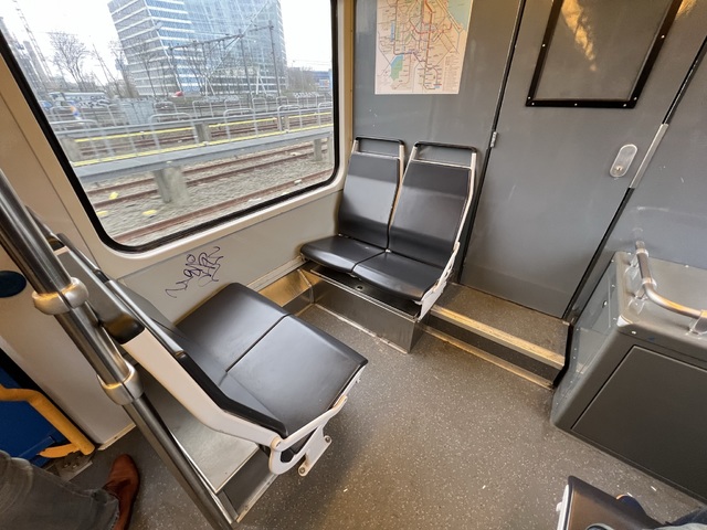 Foto van GVB S1/S2 55 Metro door_gemaakt Stadsbus