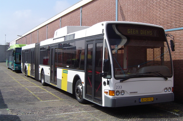 Foto van CXX Berkhof Premier A 18 233 Gelede bus door wyke2207