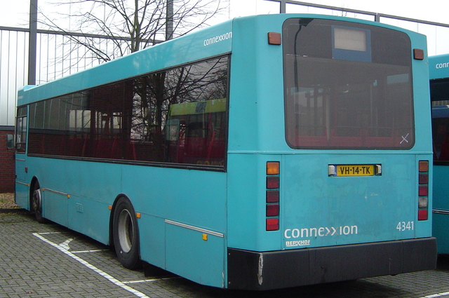 Foto van CXX Berkhof 2000NL 4341 Standaardbus door wyke2207