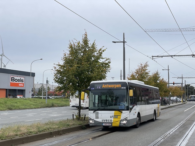 Foto van DeLijn Iveco Crossway LE (12mtr) 5633 Standaardbus door_gemaakt M48T