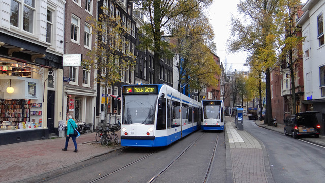Foto van GVB Siemens Combino 2071 Tram door OVdoorNederland