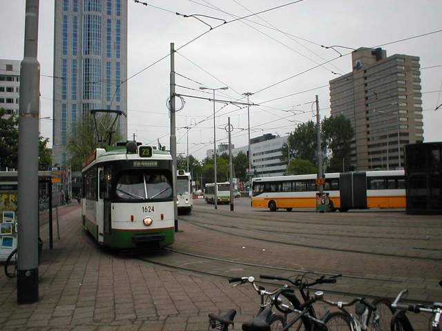 Foto van RET Rotterdamse Düwag GT8 1624 Tram door Perzik