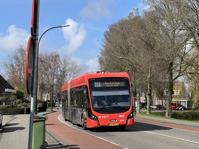 Foto van EBS VDL Citea SLFA-181 Electric 1038 Gelede bus door_gemaakt Stadsbus