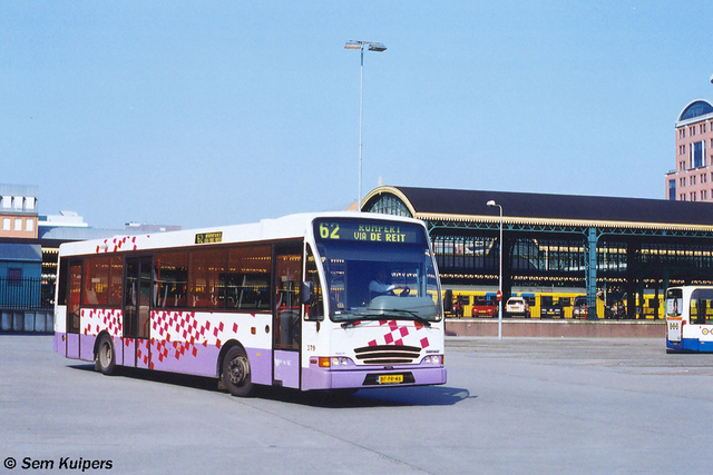Foto van BBA Berkhof 2000NL 379 Standaardbus door RW2014
