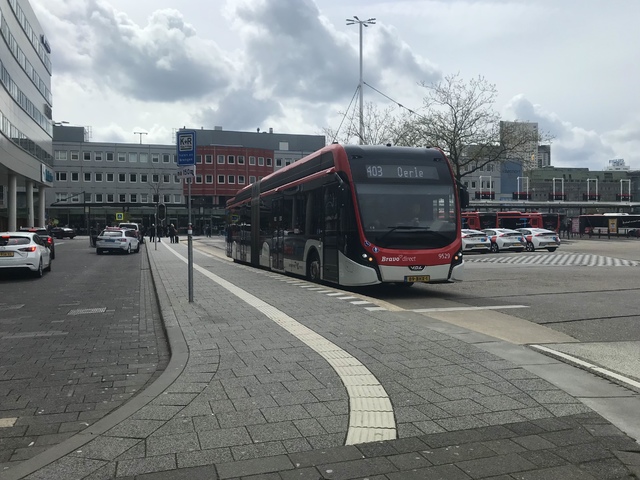 Foto van HER VDL Citea SLFA-181 Electric 9529 Gelede bus door_gemaakt Rotterdamseovspotter