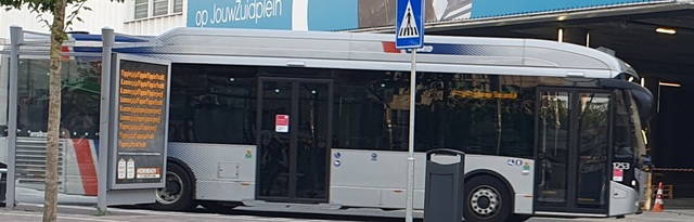 Foto van RET VDL Citea SLE-120 Hybrid 1253 Standaardbus door Busseninportland