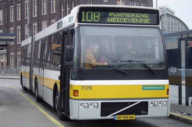 Foto van CXX Berkhof Duvedec G 7176 Gelede bus door_gemaakt wyke2207