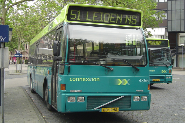Foto van CXX Berkhof Duvedec 4866 Standaardbus door wyke2207