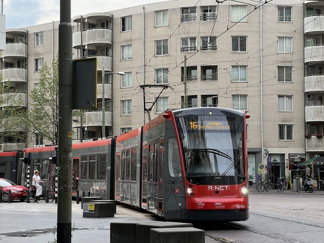 Foto van HTM Avenio 5042 Tram door_gemaakt Stadsbus