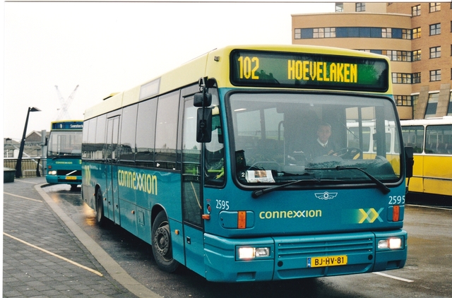 Foto van CXX Den Oudsten B95 2595 Standaardbus door wyke2207