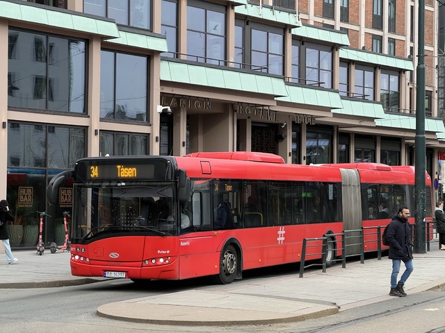Foto van UniBuss Solaris Urbino 18.75 3011 Gelede bus door_gemaakt Stadsbus