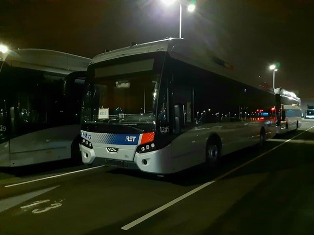 Foto van RET VDL Citea SLE-120 Hybrid 1245 Standaardbus door BuschauffeurWim