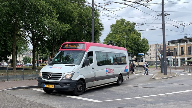 Foto van  Solaris Urbino 18  Gelede bus door Stadsbus