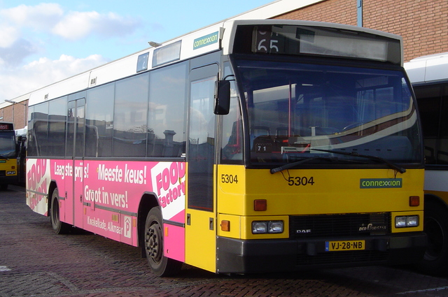 Foto van CXX Den Oudsten B88 5304 Standaardbus door wyke2207