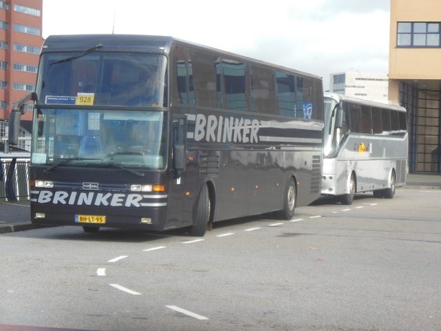 Foto van BRKR EOS Coach 43 Touringcar door Lijn45