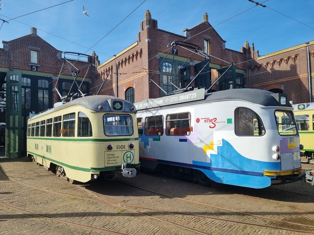 Foto van HOVM Haagse PCC 1101 Tram door_gemaakt Tramspoor